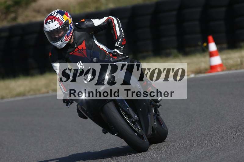 Archiv-2023/28 05.06.2023 Moto Club Anneau du Rhin/blanc-novice/3